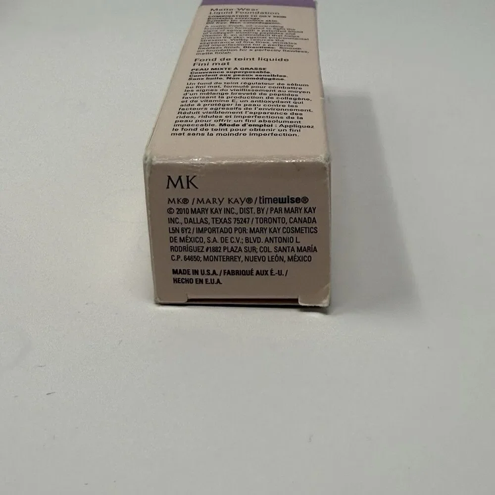 Mary Kay Timewise Luminious-Wear Liquid Foundation - DISCONTINUED - Ivory 5